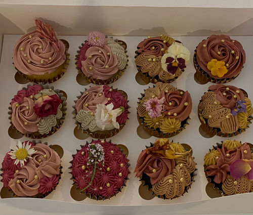 Customer photo review of BAKER'S Bloomish Box - Monthly Plan