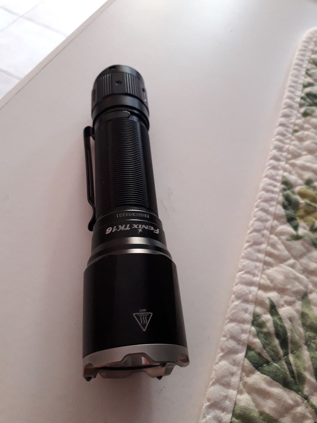Customer photo review of Fenix TK16 V2.0 - 3100 Lumens - double commutateur arrière - pack complet