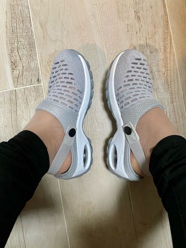 Customer photo review of Mesh Walking Sandals