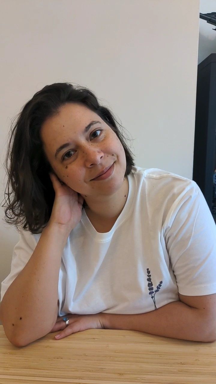 Customer photo review of Lavender Organic Tee