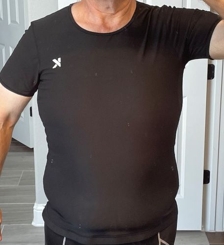 Customer photo review of Men's Heat Trapping T-Shirt