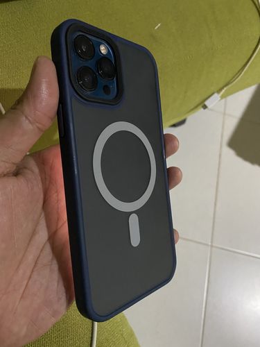 Customer photo review of iPhone Body Guard Case 2 (MagSafe Edition)