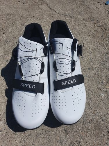 Customer photo review of 🔥Free Shipping-Road Cycling Shoe Man Woman Non-slip Mountain Bike Footwear Indoor bicycle Shoe Bottom with lock