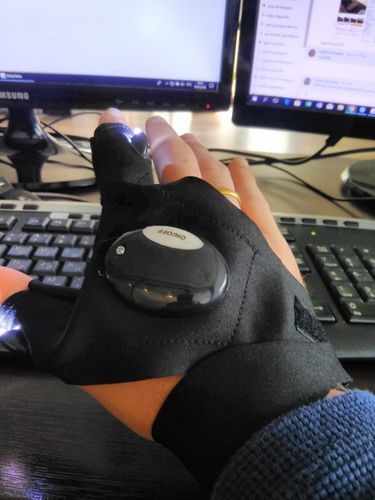 Customer photo review of Kafa™-The Amazing LED Work Glove (2021 Upgraded)