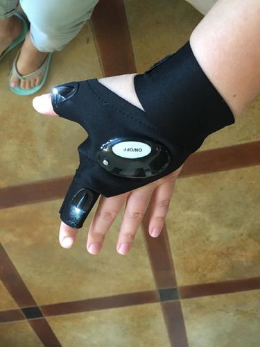 Customer photo review of Kafa™-The Amazing LED Work Glove (2021 Upgraded)
