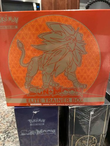 Customer photo review of Pokémon TCG: Sun & Moon Elite Trainer Box