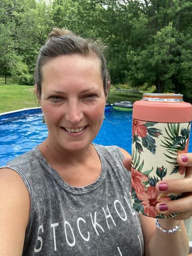 Customer photo review of Universal Buddy 2.0 | Hibiscus