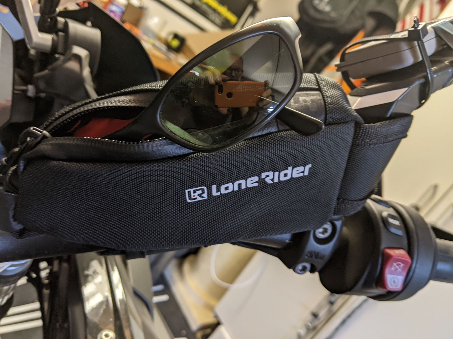 Customer photo review of Cockpit Hangry Pouch Set - BMW R1200/1250 GS / GS Adventure