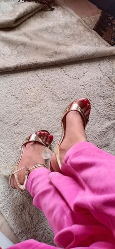 Customer photo review of Golden Color Fancy Sandal FN4340