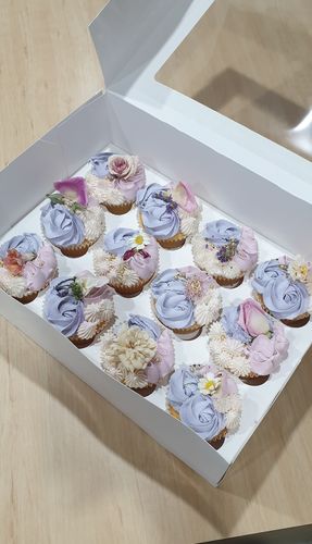 Customer photo review of BAKER'S Bloomish Box - Monthly Plan