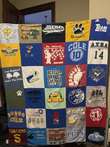 T-shirt quilt featuring cavaliers by Nanette from LA