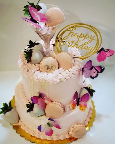 Customer photo review of Premium White Chocolate Coating Melting Wafers 1.01kg (2.23 lb)