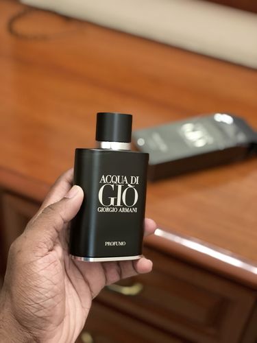 Customer photo review of Giorgio Armani Acqua Di Gio Profumo Eau De Perfume For Men