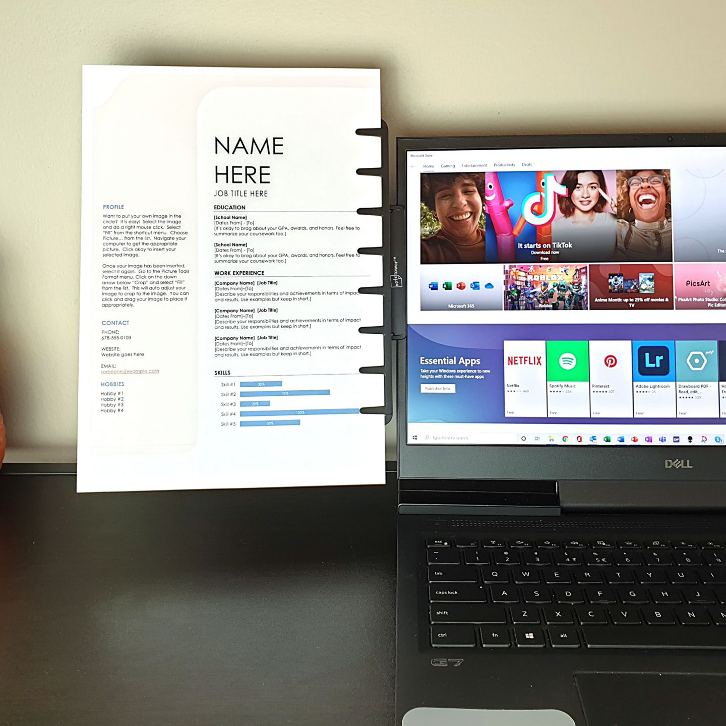 Customer photo review of Note Tower Monitor Document & Note Holder
