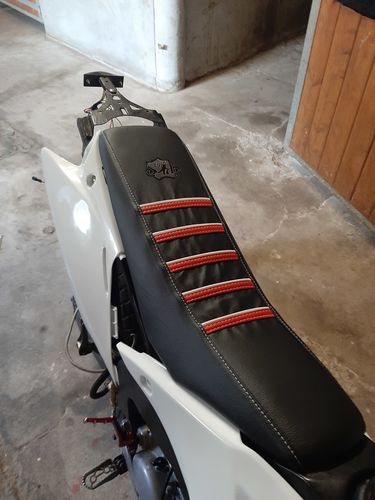 Customer photo review of Evo Black V2 - Rouge