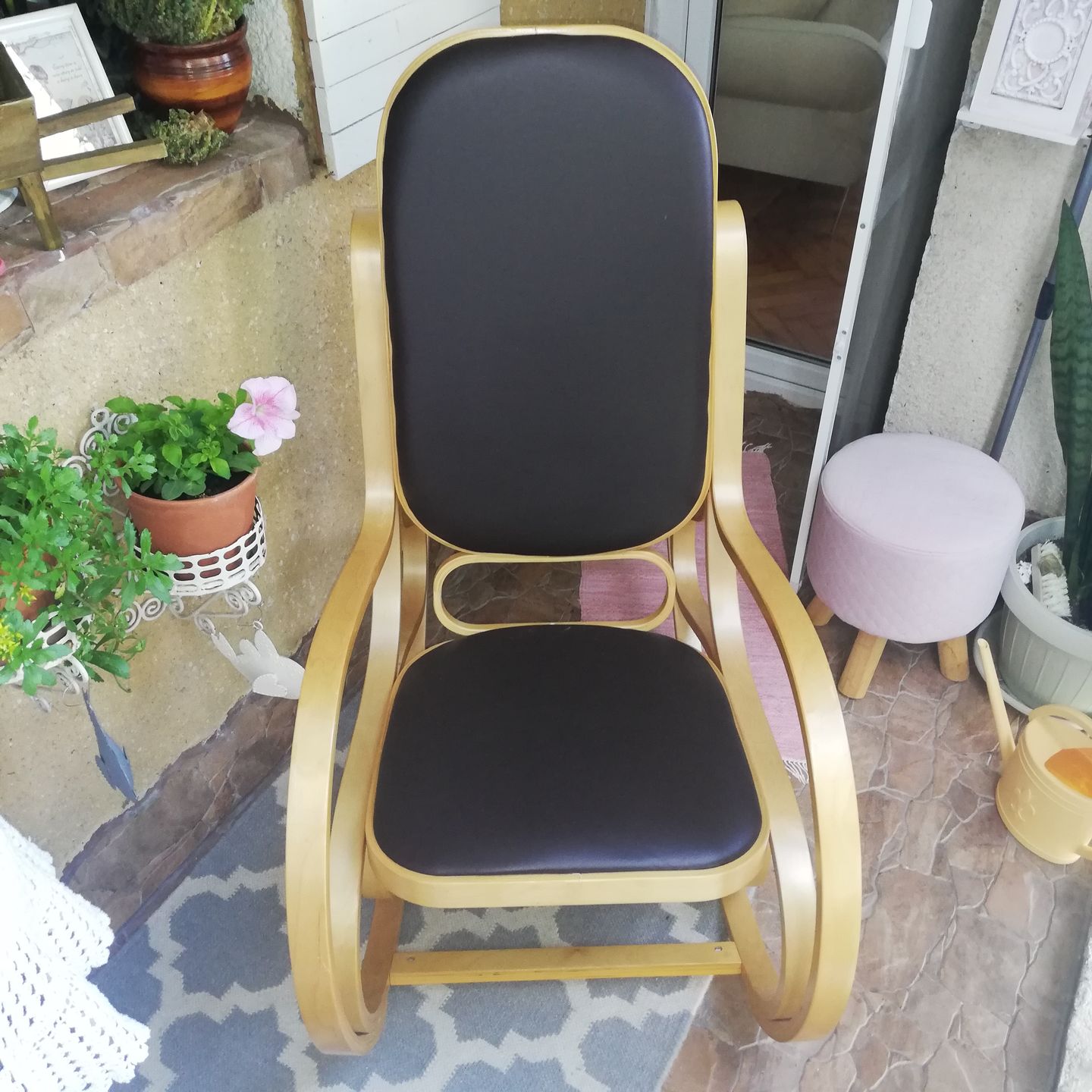 Customer photo review of Balansoar MAX BIS PLUS, maro inchis/stejar auriu, piele ecologica/lemn indoit, 52x90x95 cm