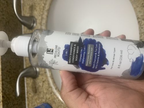 Customer photo review of 3 in 1 Men's Shampoo, Conditioner & Body Wash | 8 oz