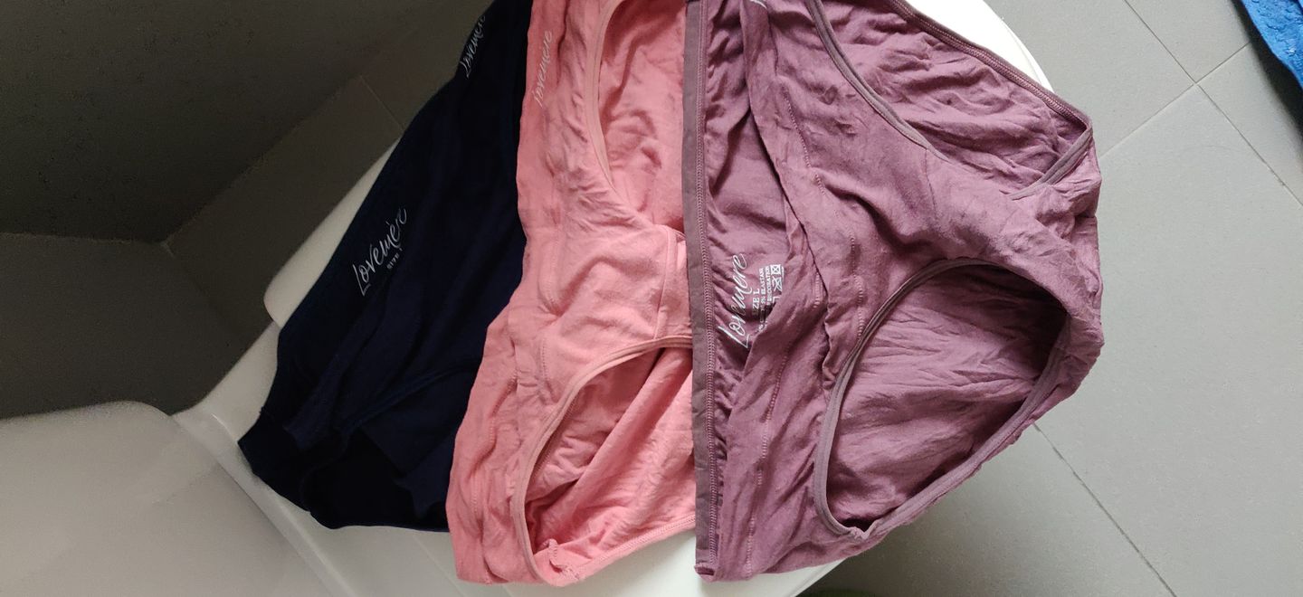Customer photo review of Mère Bottoms