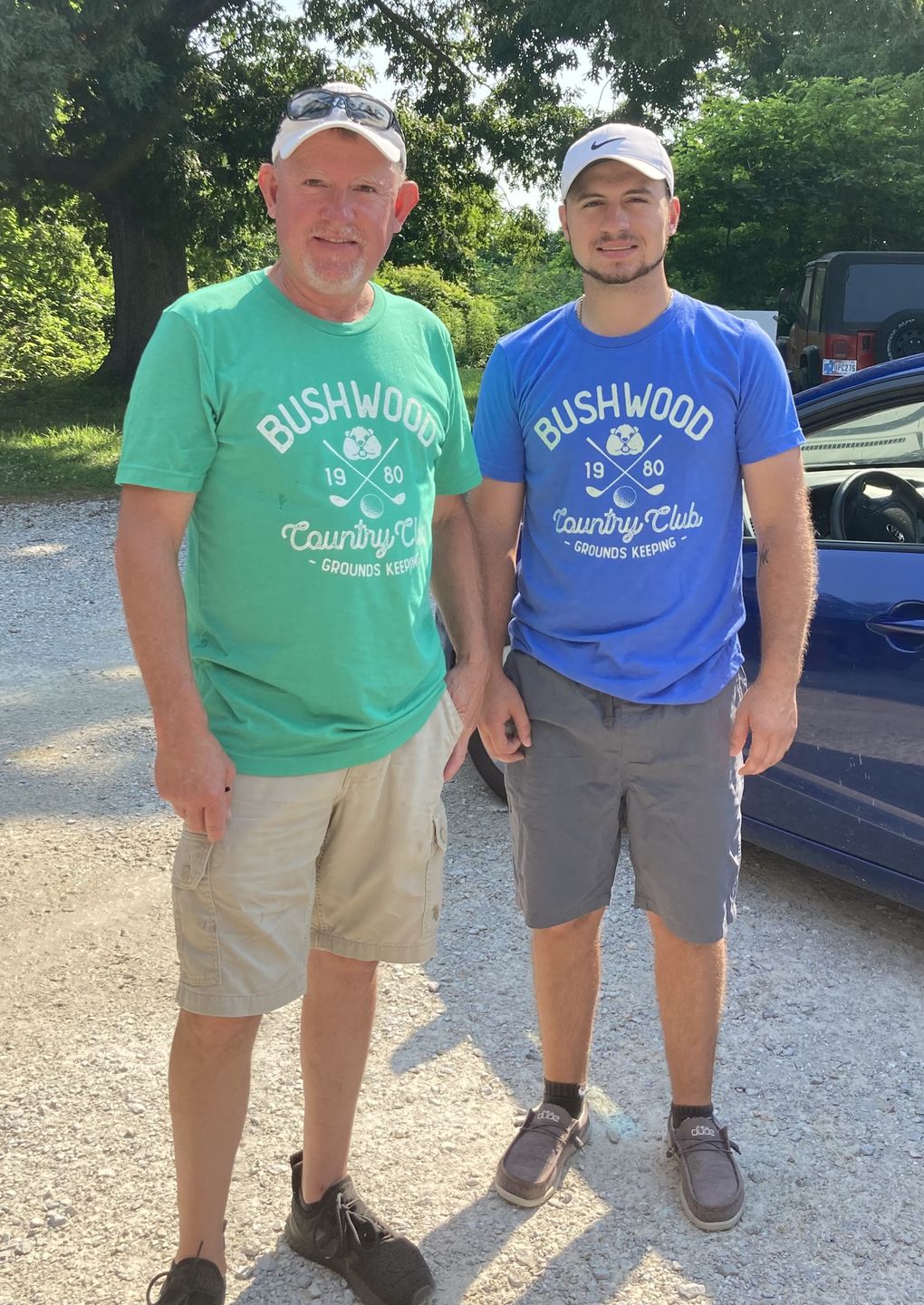 Customer photo review of Bushwood Men's/Unisex Super Soft Tee
