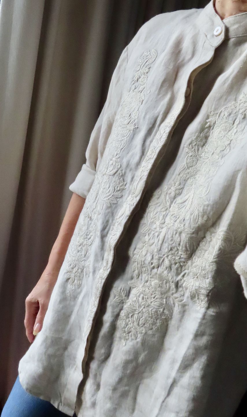 Customer photo review of Plus Size - Women Retro Embroidered  Loose 100% Linen Shirt