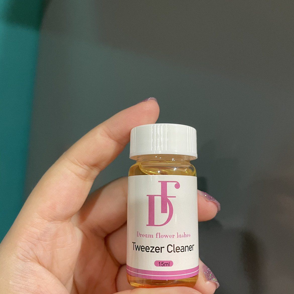 Customer photo review of Lash Tweezers Cleaner