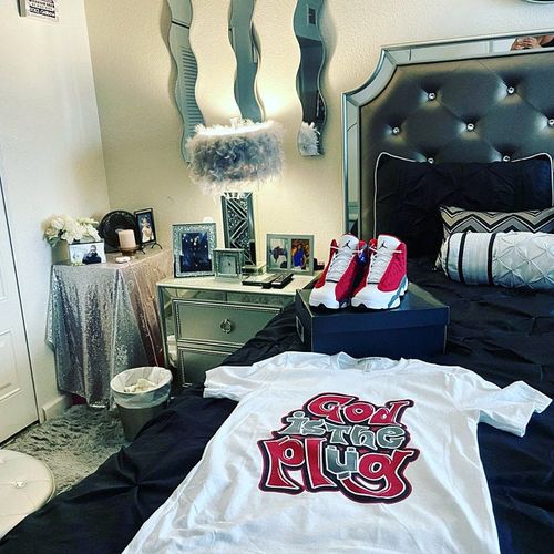 Customer photo review of S.H Unisex Shirt Match Jordan 4 White Oreo "Tech White"