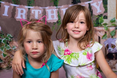 Customer photo review of Kate Jungle cartoon zoo animals Summer backdrop 1st cake smash designed by studio gumot