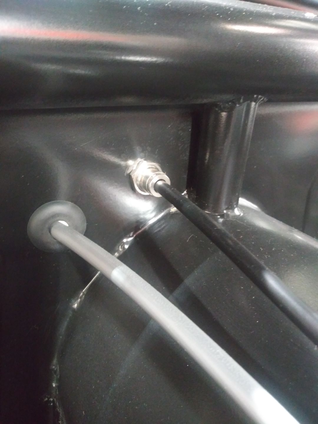 Customer photo review of Push-To-Connect 1/4" OD Tube Bulkhead Fitting