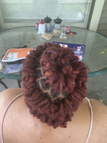 Customer photo review of Braids, Loc & Twist Firm Hold Pomade | 4 oz