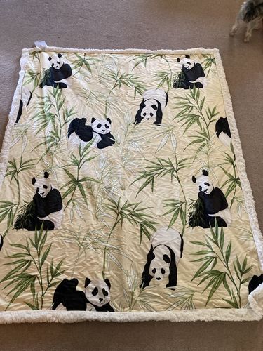Customer photo review of Kid Panda Themed Sherpa Fleece Blanket