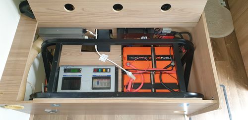 Customer photo review of iTECH120X 12V 120Ah Lithium Ion Battery LiFePO4 Deep Cycle Camping RV Solar