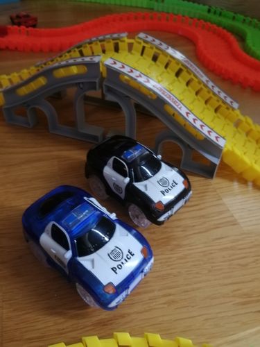 Customer photo review of Flexi trax blå polisbil