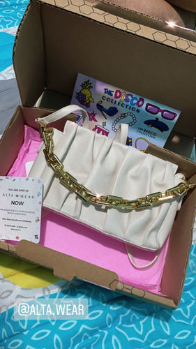 Customer photo review of Disco White