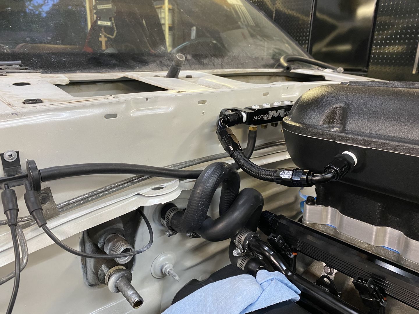 Customer photo review of Motion Raceworks Vacuum Boost Reference Billet Aluminum Distribution Block 18-10020
