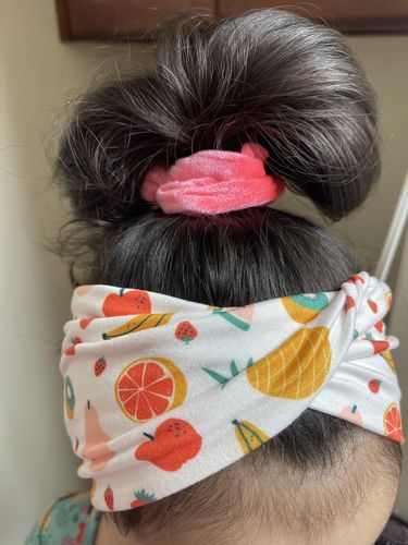 Customer photo review of Scrunchie Set - Neon Velvets
