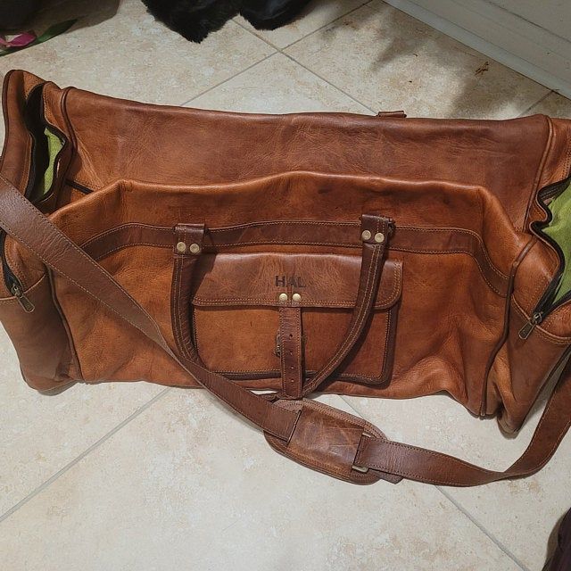 Customer photo review of Genuine Leather Travel Weekender Bag