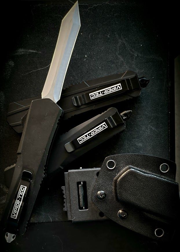 Customer photo review of Black Ghost D/A OTF - Spartan Blade