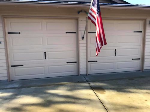 Customer photo review of Decorative Garage Door Hinge and Handle Magnet Accents (6-PC Set)