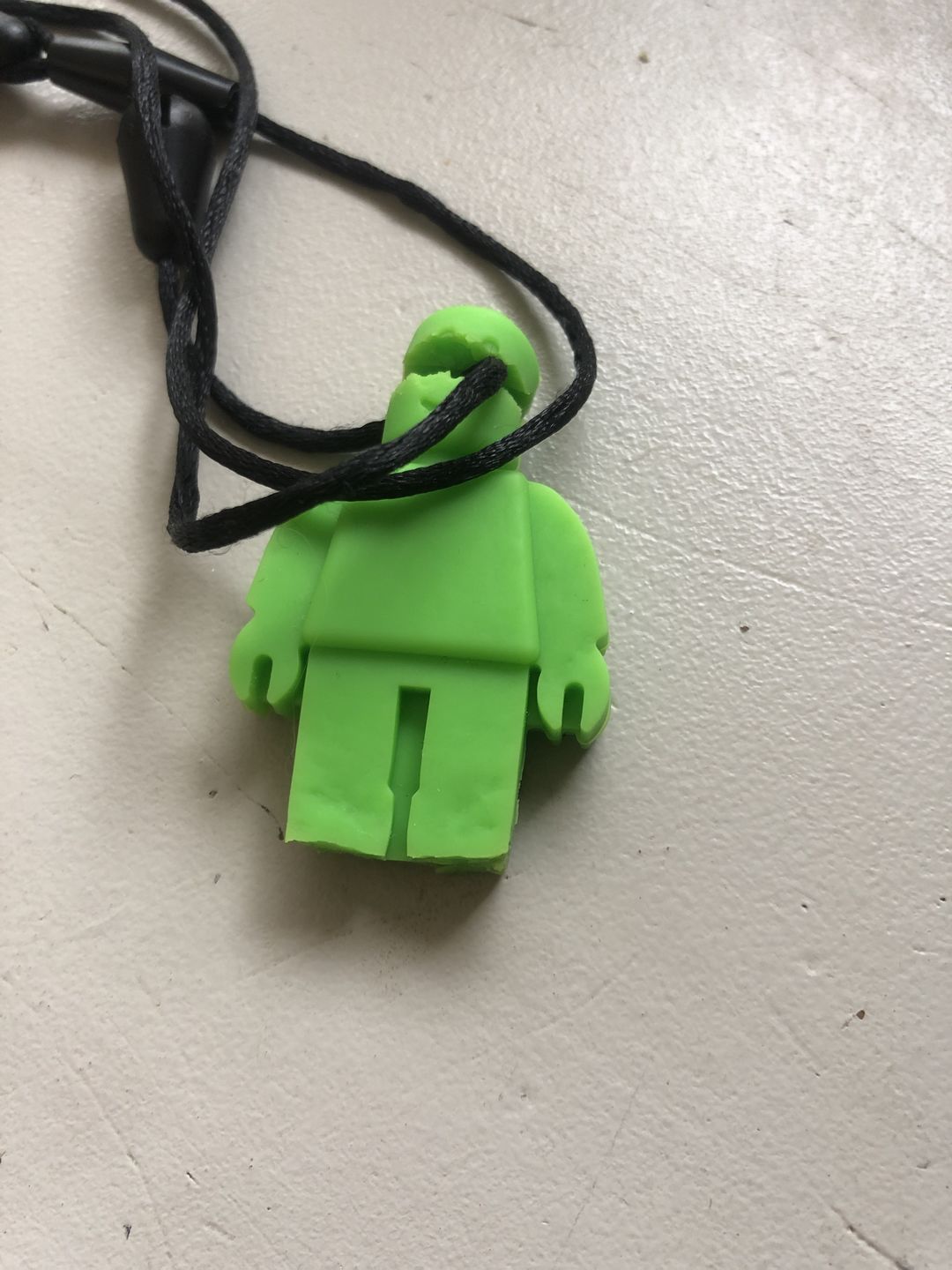 Customer photo review of Collier à mâcher robot