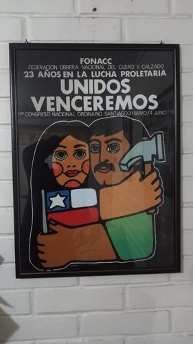 Customer photo review of Afiche "Unidos venceremos"