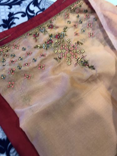 Customer photo review of CREAMSON RED WOVEN SILK SAREE WITH DESIGNER BLOUSE