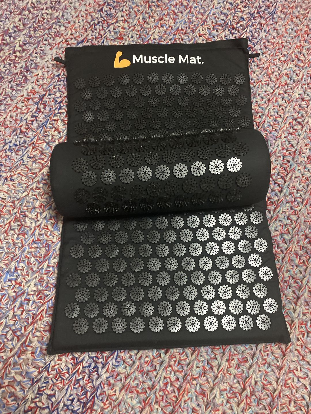 Customer photo review of Muscle Mat Luxury Acupressure Mat With Pillow