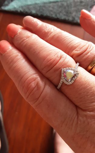 Customer photo review of Strawberry Bath Bomb - Pink Aurora Ring Collection