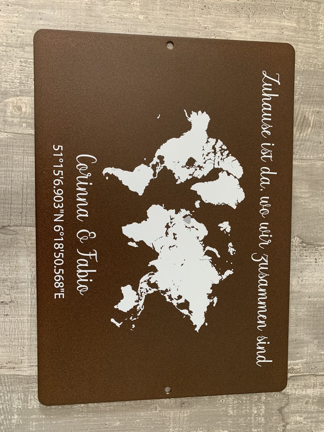 Customer photo review of Geschenk Weltkarte mit Koordinaten - personalisiert