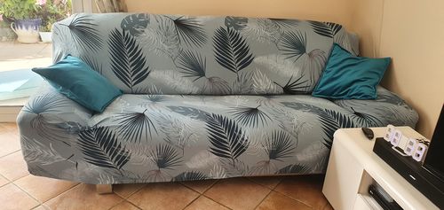 Customer photo review of Green Jungle - Housses Extensibles de Fauteuil et Canapé - La Maison des Housses
