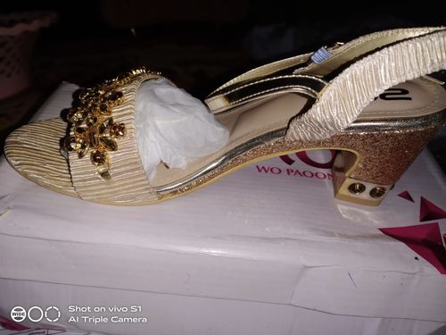 Customer photo review of Golden Color Fancy Sandal FN7162