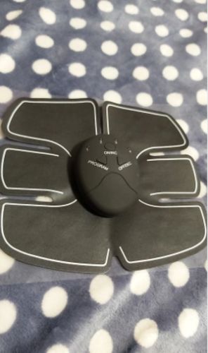 Customer photo review of GYMKARTEL® ANTI-CELLULITE MUSCLE STIMULATING DEVICE