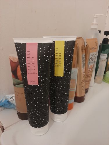 Customer photo review of PACK SHAMPOO ANTICAIDA  + ACONDICIONADOR L