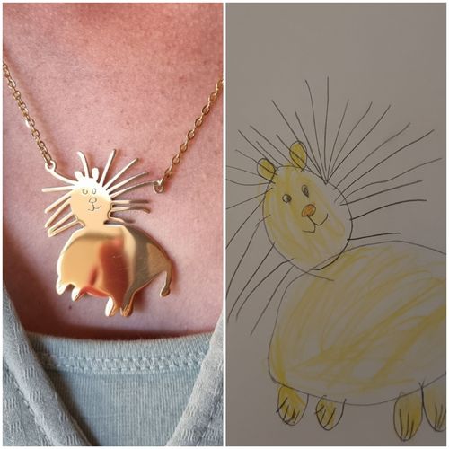 Customer photo review of LOANYA persönliche Kinderzeichnung als Halskette oder Anhänger