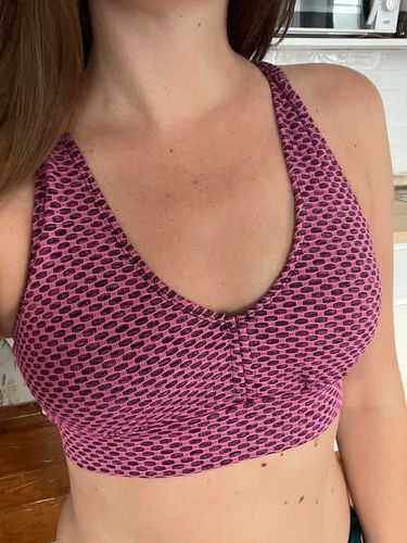 Customer photo review of GYMKARTEL® NEW SUPPORTIVE SPORTS BRA - PINK